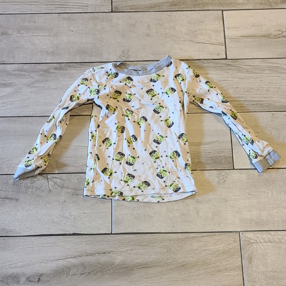 🦔 Burts Bees Frankenstein pajama top🧁